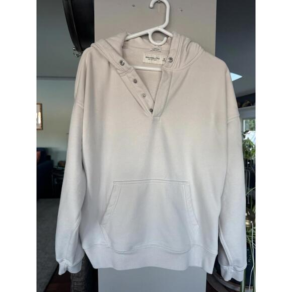 Abercrombie & Fitch Tops - Abercrombie Womens Hoodie oversized med soft A&F fleece fits looser cozy Y2K
